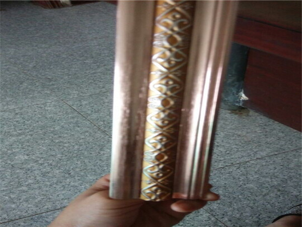 V�������λ��Ƴ����߽�