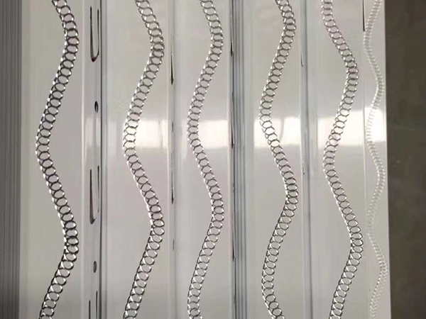 ߽